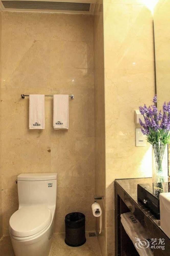 Lunkai International Hotel Гуанджоу Екстериор снимка